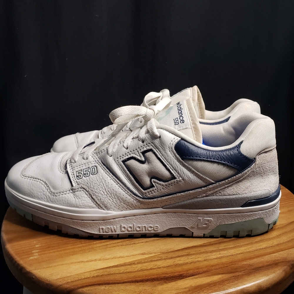 New Balance 550 - Leather - White w/ Blue Trim - Men's size 11 D
